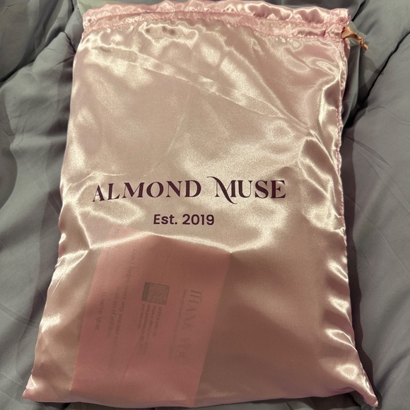 Almond Muse Rosalind Red Maxi Dress - Picture 4 of 4